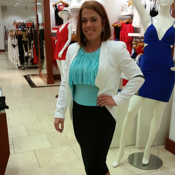 Meet your Posher, Shannon - Picture 2 of 7